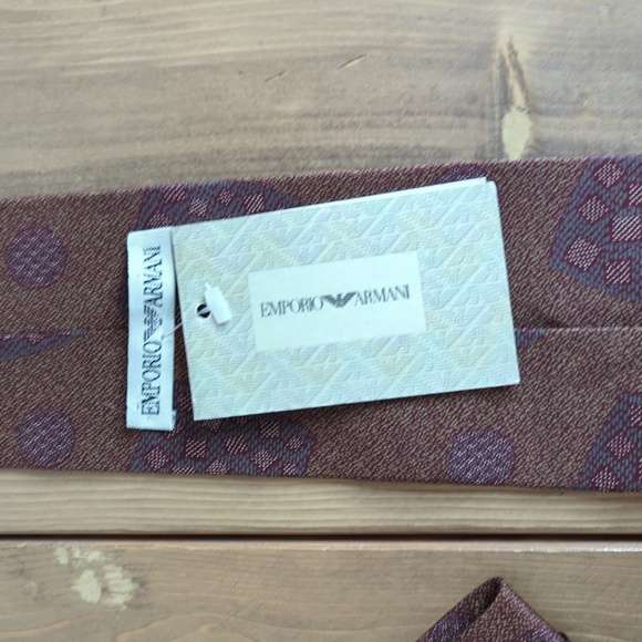 Emporio Armani 100% Silk Purple Brown Geometric Print Tie - Picture 4 of 7